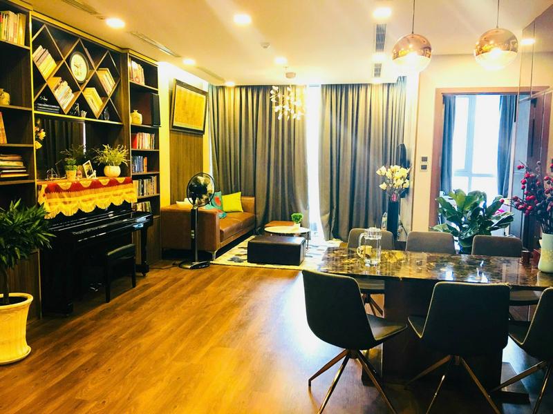 Bán P7-19 giá 10,5 Tỷ, View Thành phố, Đã có Sổ hồng