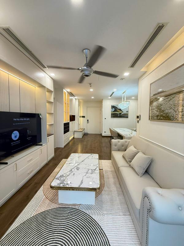 Bán P7-01 giá 11,8 tỷ, nội thất decor mới 100%, view thành phố, sổ hồng.