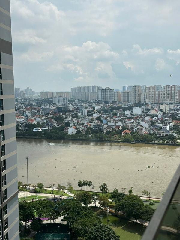 Bán P1-03 giá 9,6 Tỷ View Sông Công Viên, đầy đủ nội thất