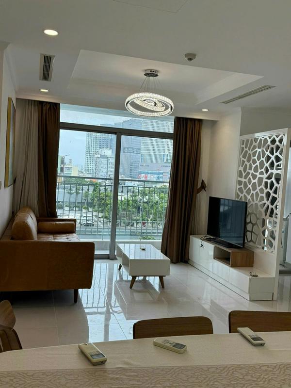 Bán L4-02 giá 13,1 tỷ View Thành phố, sổ hồng sở hữu lâu dài