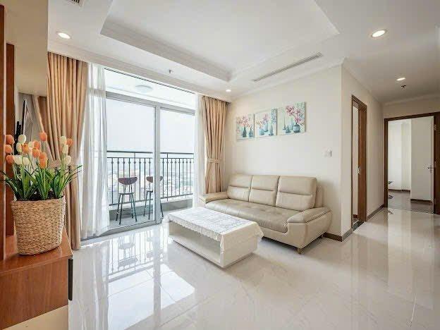 Bán L4-03 giá 13,7 tỷ, view Thành phố, đã có sổ hồng, đang cho thuê ổn định.