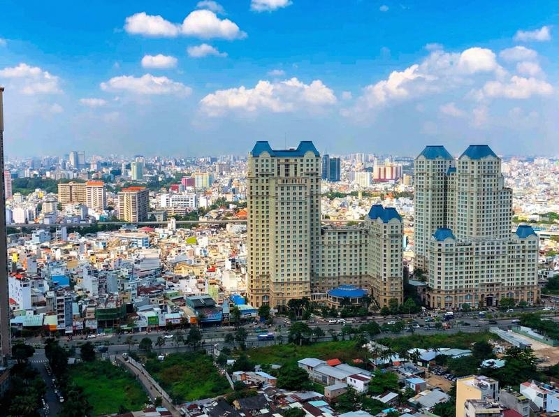 Bán P7 căn 2PN giá 9 tỷ, có sẵn nội thất và hợp đồng thuê 20tr